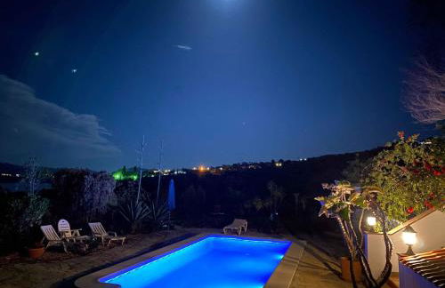 La Rústica en Viñuela, piscina privada - Foto 18