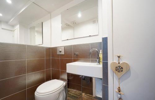 Stunning 5 bed house in Chapel Allerton, sleeps 9 - Foto 16