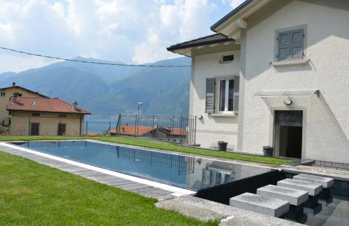 White suite - Jacuzzi, Swimming pool & Lake view - Foto 30