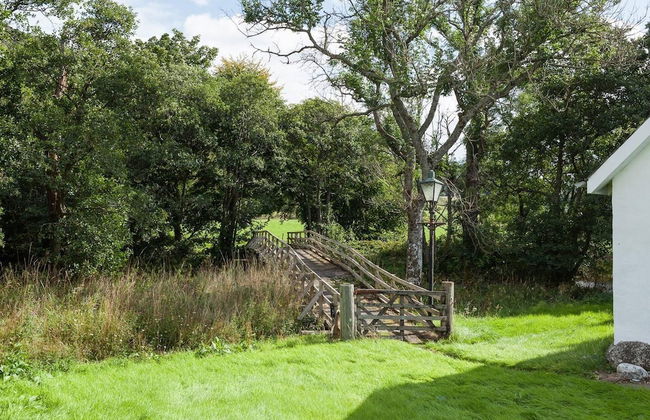 Enchanting Rustic Cottage W/stunning Views & River - Foto 24