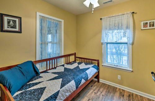 Pet-Friendly Extended Stay Walk to Delavan Lake - Foto 17