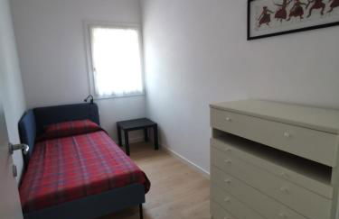 The Orange Flat - Photo 8