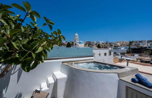 NEW Yiota Collection 4 Suites & 4 Prive Jacuzzi - Foto 159