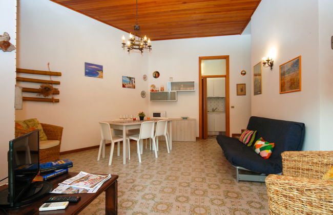 4 bedroom Apartment in Lignano Sabbiadoro with garden and terrace - Photo 7