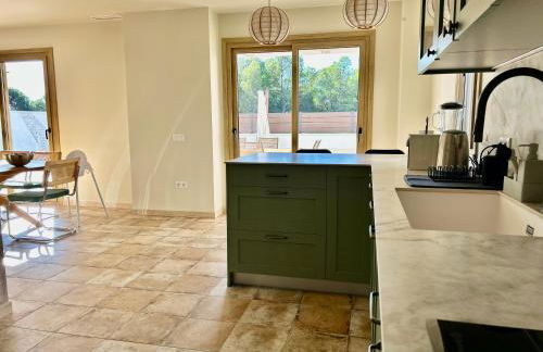 Casa Milivan Modern Family Villa with Private Pool - Photo 13