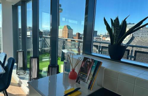 City Centre Penthouse on Concert Square with City Views - Foto 13