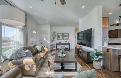 2 BR King Bed Hot Tub AC Near Jackson - Foto 2