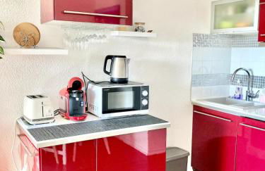 SEA view from BED 100M Beach, Free Parking, Surf - Foto 9