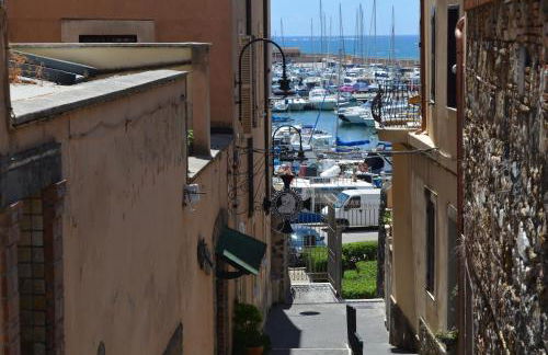 Open Space Centralissimo Nettuno fronte Porto - Foto 31