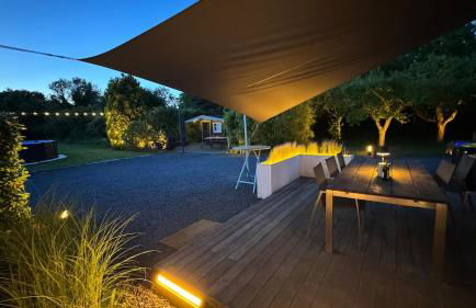 Exklusives Architektenhaus, Pool und Privateinfahrt - Foto 26