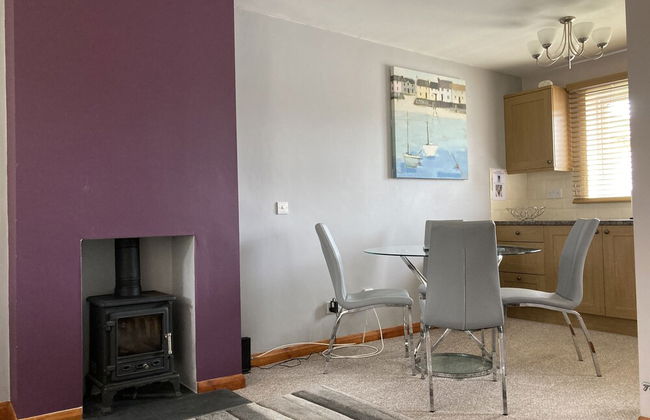 Spacious Detached Bungalow With Ample Parking - Foto 27