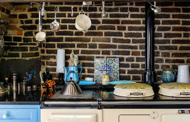 Amazing 5 BR Country Home Pool Gym Yoga Studio - Photo 50