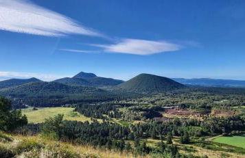 Gîte Volcans - 1-4 pers, au calme à 20 mins de Vulcania, Puy-de-Dôme et Lemptegy, 35 mins du Mont Dore et du Sancy - Foto 31