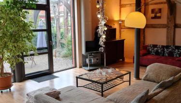 Das Castellchen, Historische Scheune und Garten - Foto 2