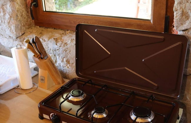 Charming 2bed Cottage in Carasova, Banat Mountains - Foto 2