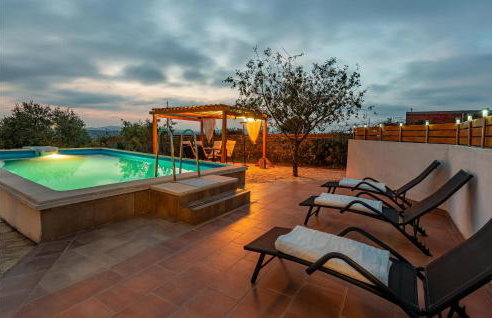 Awesome Home In Krkovic With Sauna - Photo 32