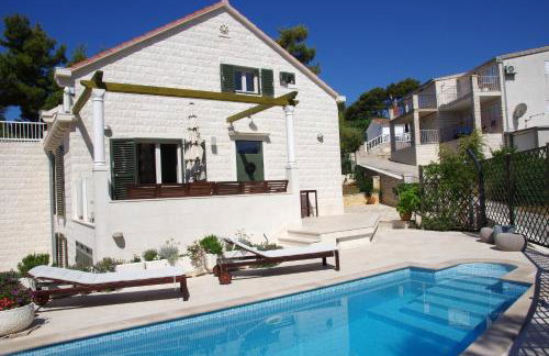 Holiday Home Nevista - Photo 1