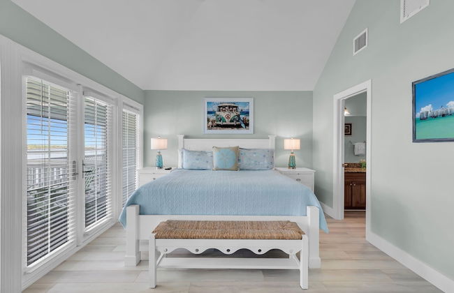 Waterfront Luxury Villa With Sunset Views And Boat Slip 3 Bedroom Townhouse by RedAwning - Foto 3