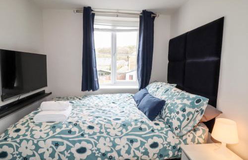 Cheshire View - Photo 15