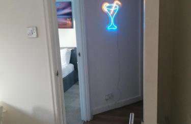 Bright Fitzroy Royale Apt-Heart of Central London - Photo 56