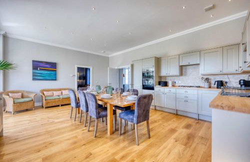 Stunning 4 Bedroom Farmhouse - Foto 11