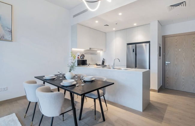 Sea View 2BR in Port de La Mer - Photo 6