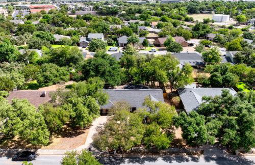 Charming 5BR Home in Round Rock - Foto 21