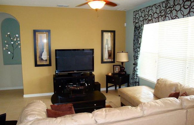 6BR 4BA Home in Windsor Hills by CV-2564 - Foto 28