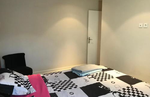 ChezClervie Nanterre City Paris La Défense Arena - Foto 10