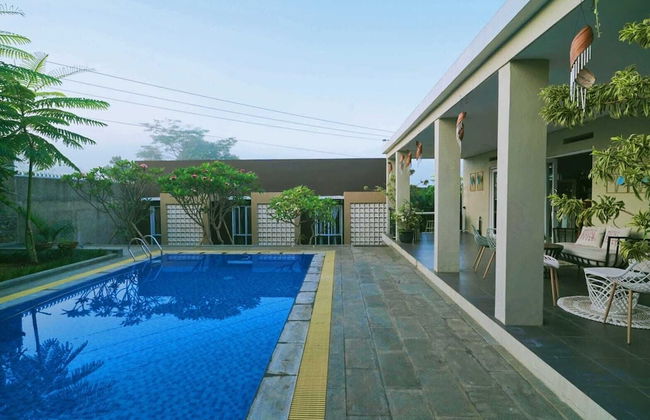 A&T House - Sukabumi - Photo 15