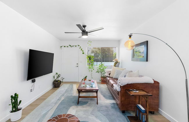 Citrus Blossom 1BR Condo with Pool - Foto 10