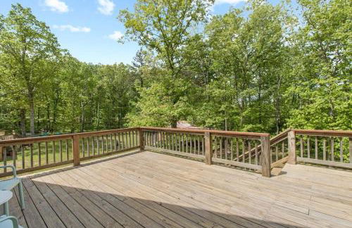 Wooded Retreat with game area and hot tub - Foto 60