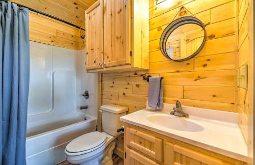 Almost Heaven Too 50-Acre Escape with Pond! - Foto 14