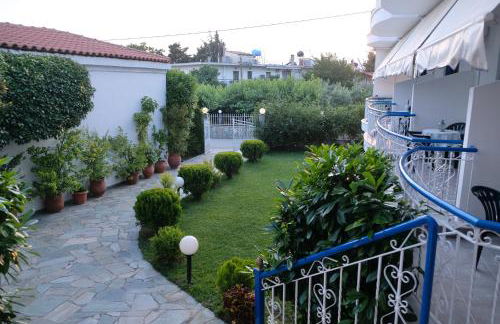 Leventis Apartments - Photo 28