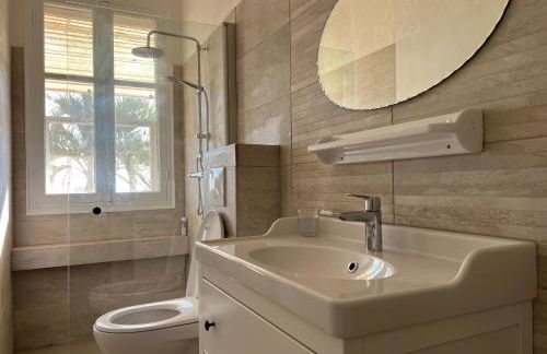 Authentique Villa le Cactus entièrement rénovée climatisée proche des plages du centre du Lavandou et du supermarché - Foto 40