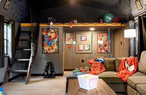 SpiderMan in SNP~FamilyGetaway~Arcade~HotTub~ESVE - Foto 40