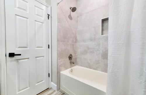 Gated 3BR 3BA Townhome Near Disney w Pool and Gym - Foto 8