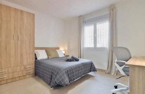 C23 Lovely 4 Bedroom close to Maria Zambrano - Foto 4