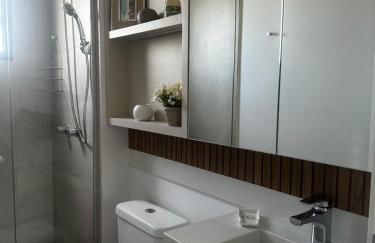 Praia Brava com Vista Mar Apt 2 Quartos Perto de BC - Foto 17