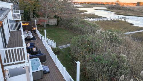 Waterfront Escape HotTub, Pets OK, Pool Table - Foto 2