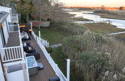 Waterfront Escape HotTub, Pets OK, Pool Table - Foto 2