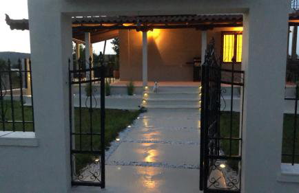 Villa Tuscany 8 away from Veria - Photo 38