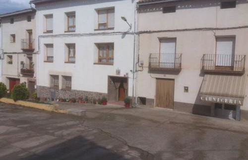 Casa Rural Apartamentos Sol ideal para familias . - Photo 3