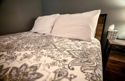 Serene Loft Cabin with Outdoor Grill and Fire Pit in Creal Springs, Illinois - Foto 32