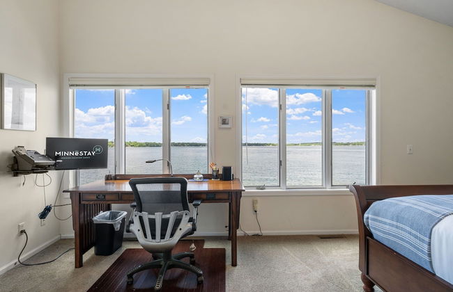 The Giraffe House - Photo 7