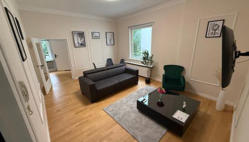 Weiße Villa - zentrale Apartments - nahe HBF & Altstadt - Foto 1