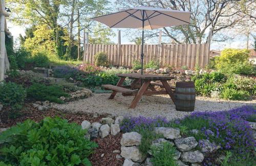 3-4 Cottages Entire Site Private Pool for Relaxing Holidays & Special Occasions near Aubeterre - Foto 22