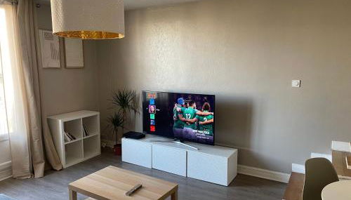 magnifique Duplex avec 2 chambres et parking gratuit - Foto 2