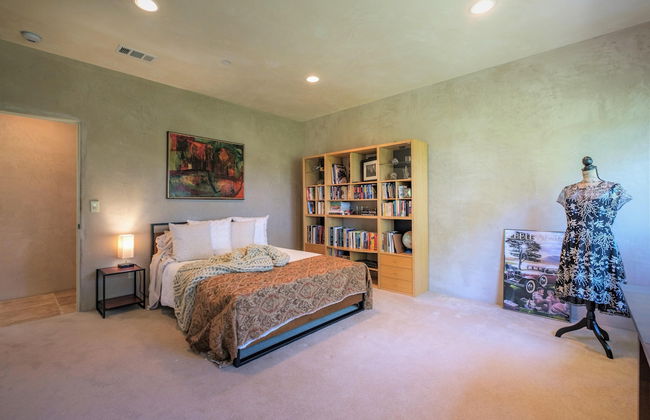 Lx17 Pebble Beach Golfer Retreat - Photo 5