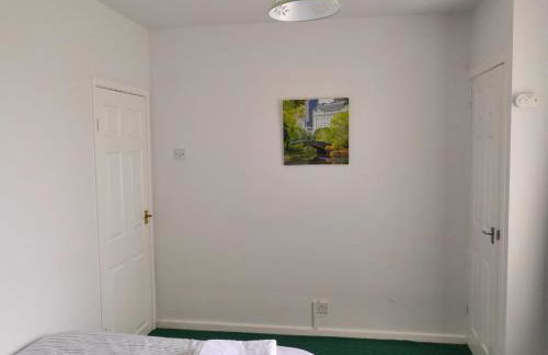 Spacious semi detached house - Photo 10